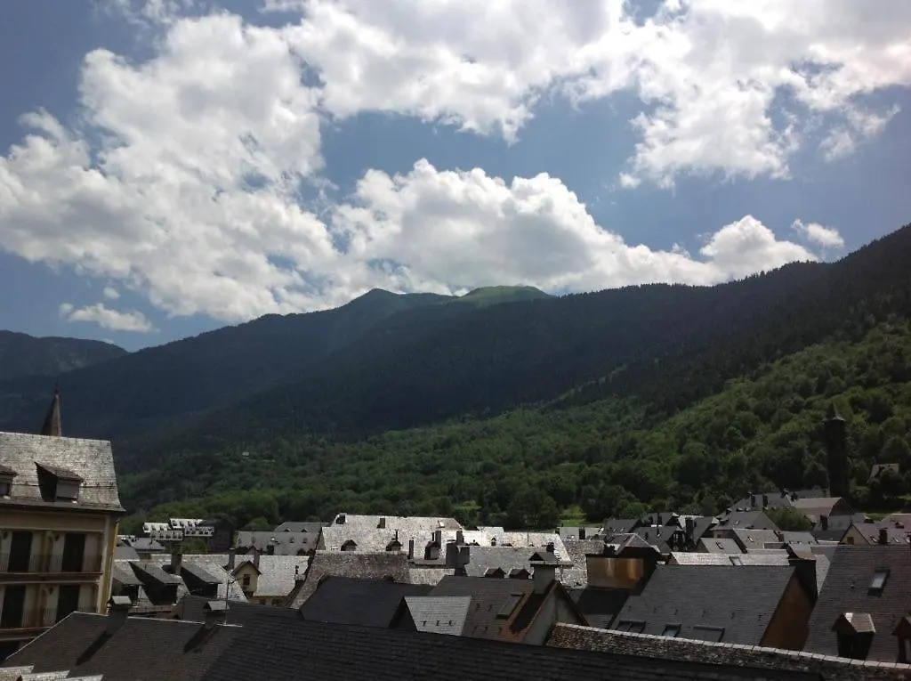Hotel Hostal Nau Pradets Viella
